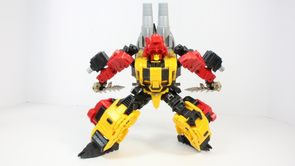 Transformers Mastermind Creations Headstrong R05 Fortis Video Review Shartimus Prime Image  (12 of 45)